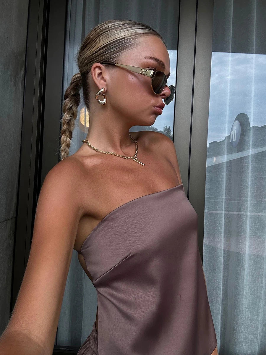 Dwuczęściowy satynowy komplet bez ramiączek