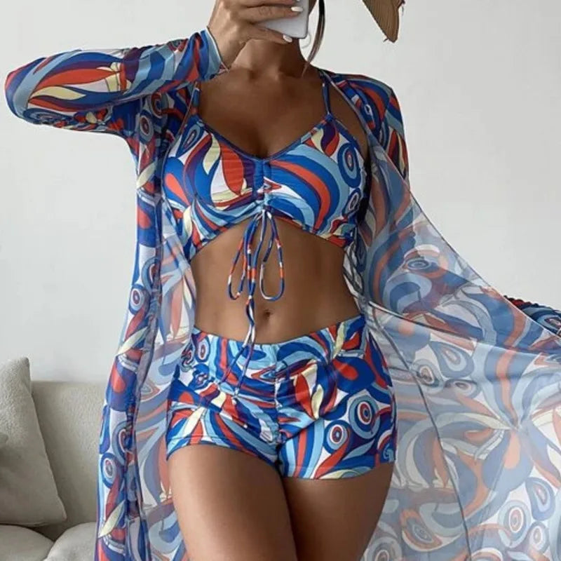 3-częściowy strój kąpielowy – bikini z szortami i narzutką