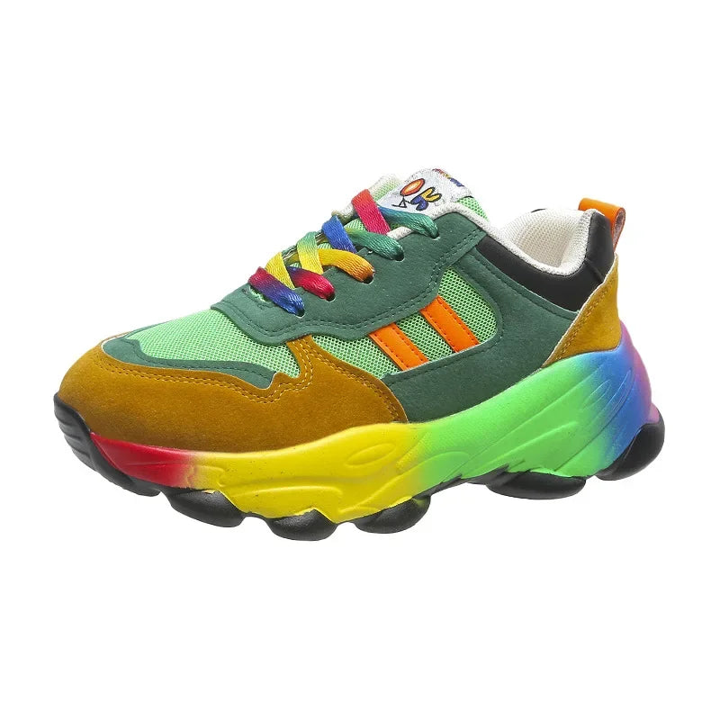 Kolorowe sneakersy damskie na platformie – sportowy styl