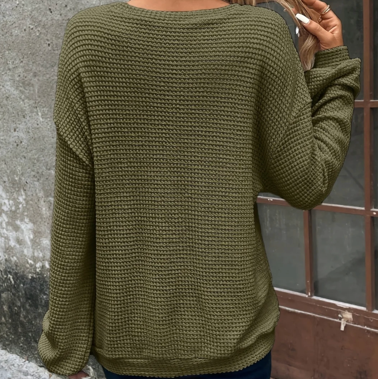 Damski Sweter Dzianinowy o Luźnym Kroju z Okrągłym Dekoltem
