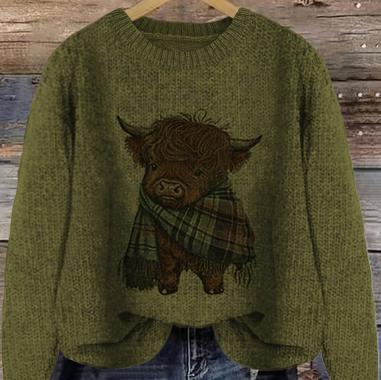 Damski Sweter z Nadrukiem Krowy Highland i Okrągłym Dekoltem