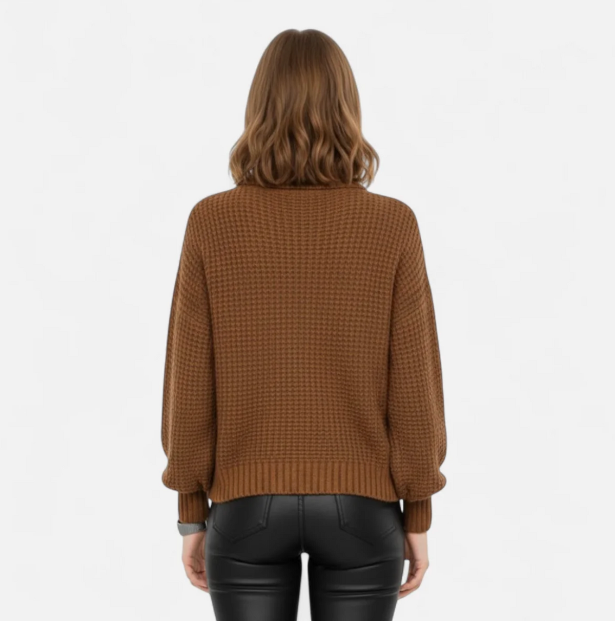 Damski sweter z golfem oversize