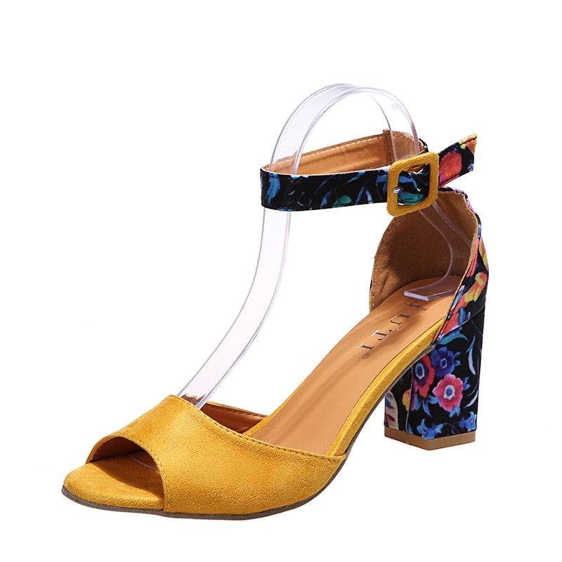 Buty na obcasie Floral