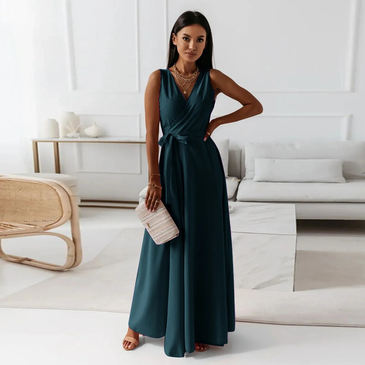 Elegancka Sukienka Maxi z Kopertowym Dekoltem