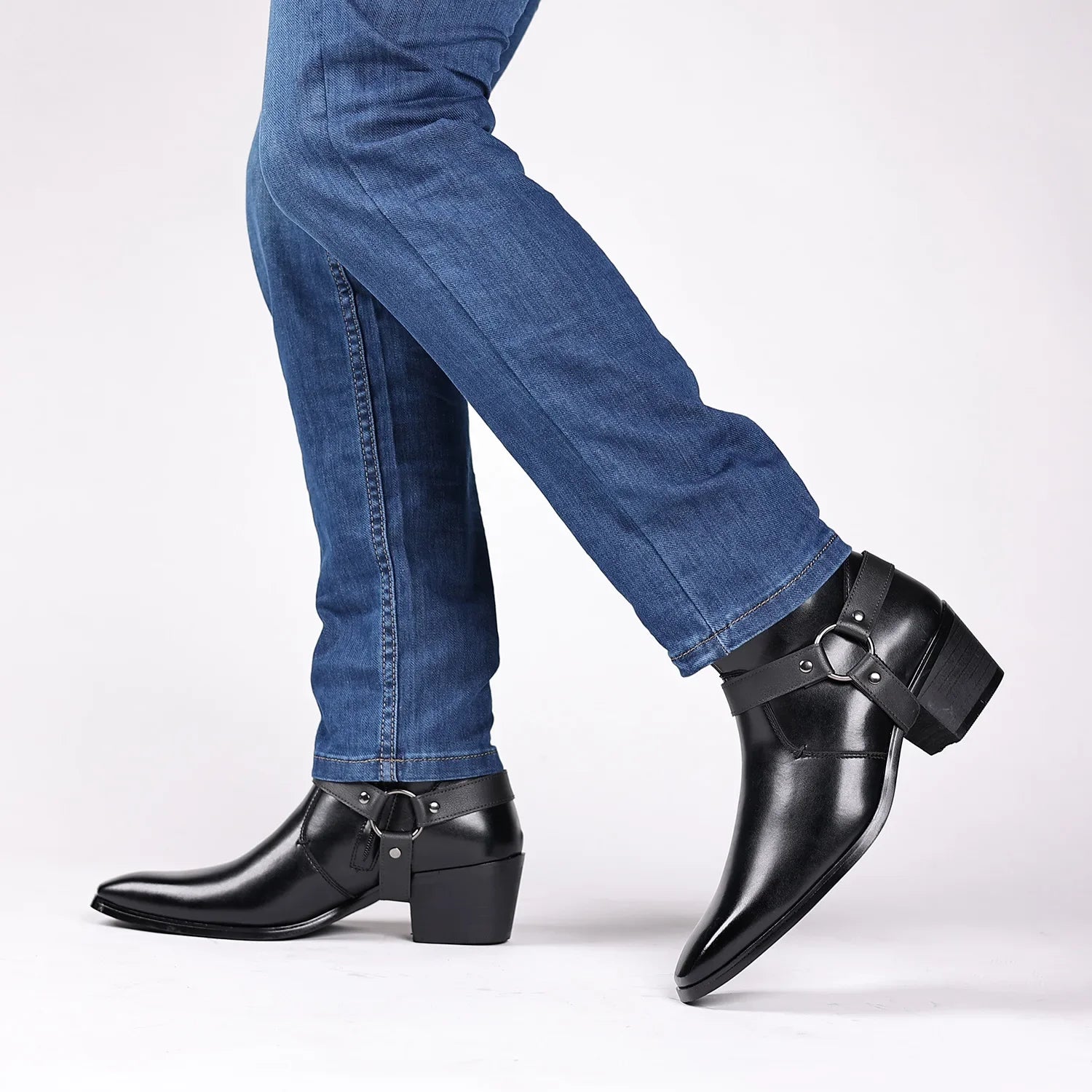 Skórzane botki kowbojki z tłoczeniem – unisex, styl western