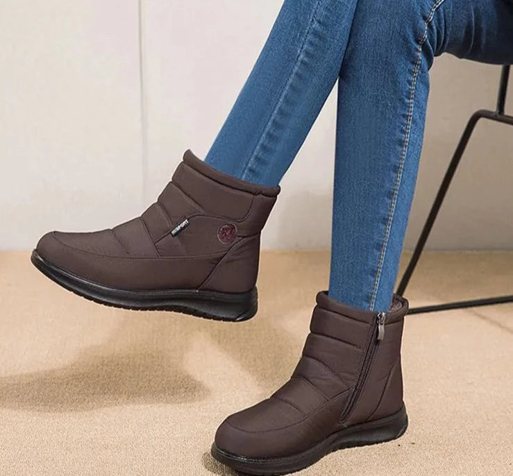 Damskie zimowe buty śniegowce