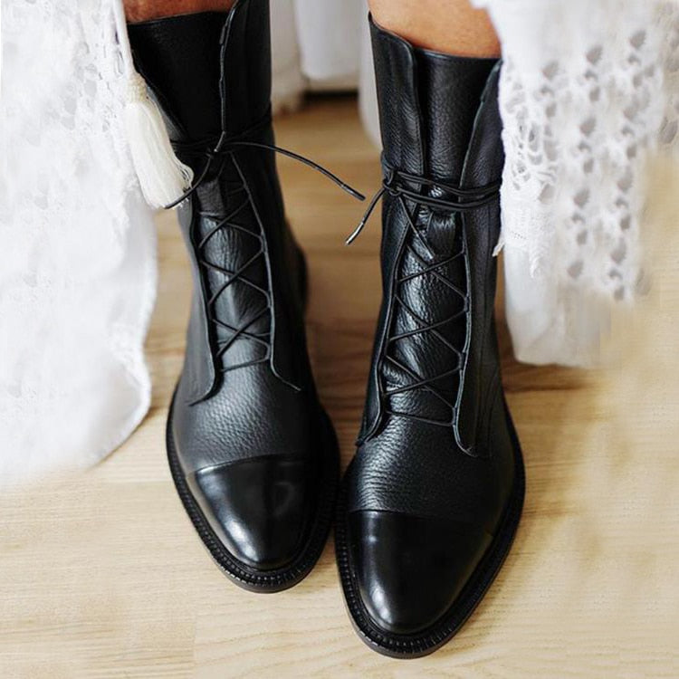 Sophia | Eleganckie sznurowane botki 1