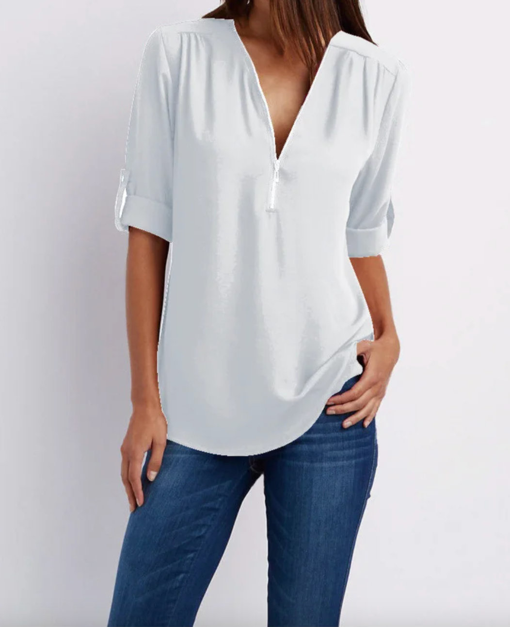 Elegancka bluzka z dekoltem w serek i zamkiem