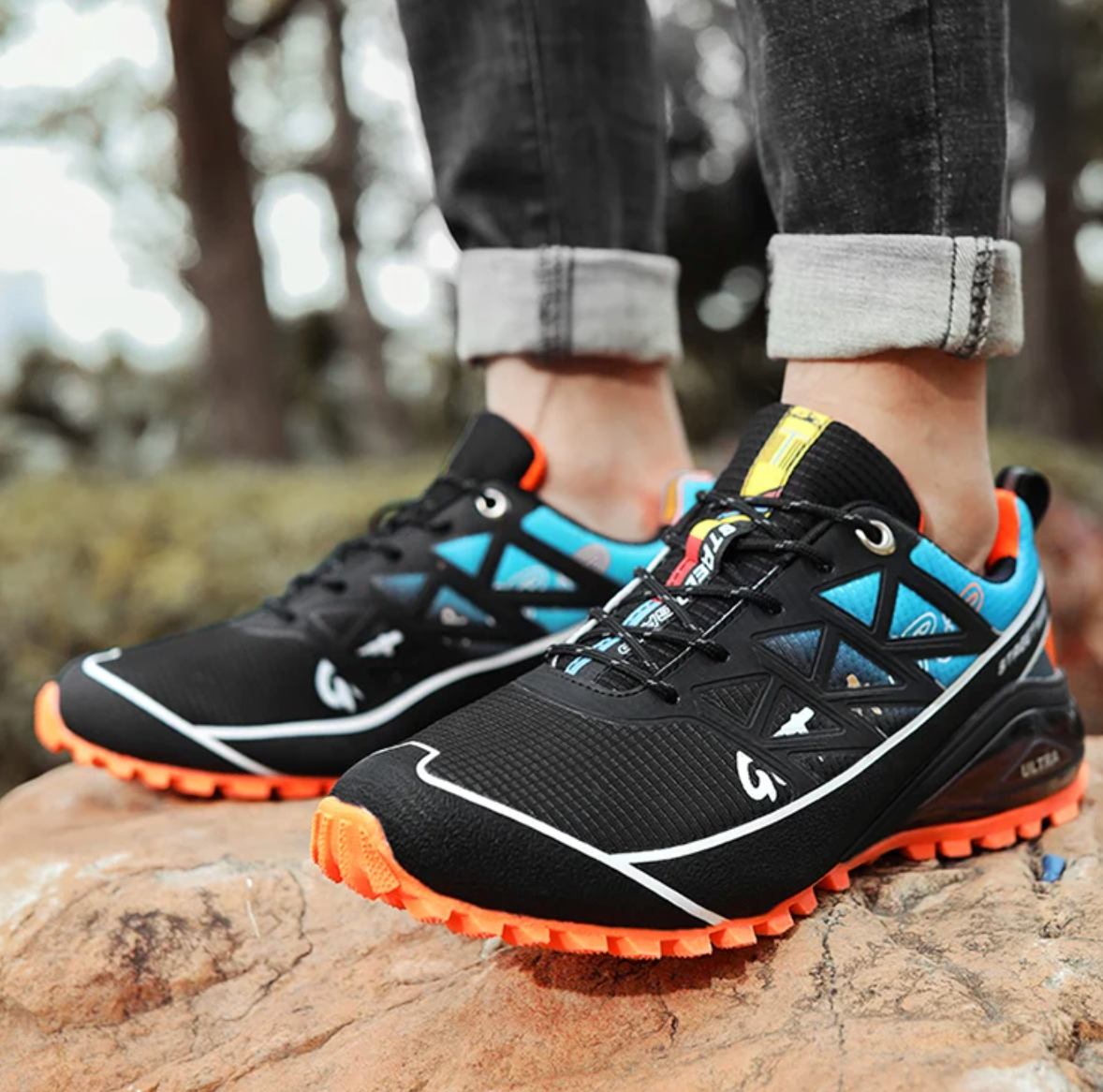 Męskie buty trekkingowe z kolorowymi detalami