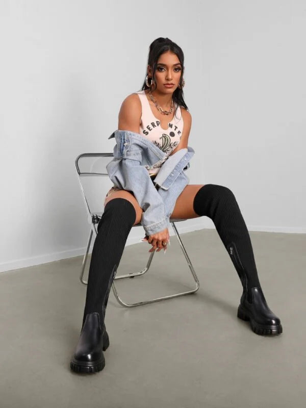 Damskie kozaki za kolano na grubej podeszwie – elastyczne, modne i wygodne