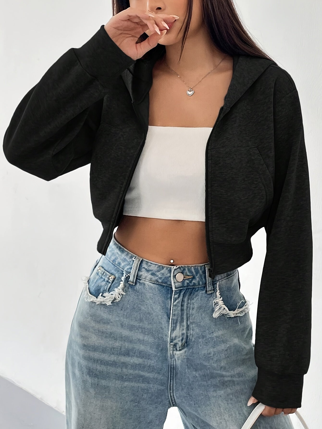 Damska Krótka Bluza z Kapturem na Zamek