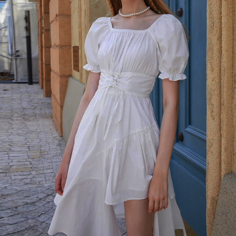 Elegancka Sukienka z Bufiastymi Rękawami i Wiązaniem w Talii