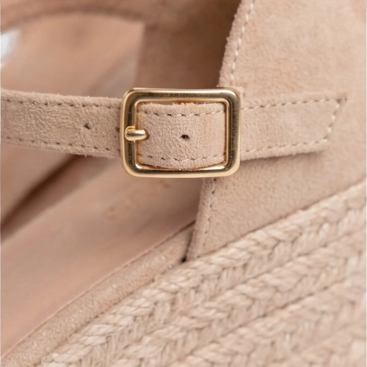 Damskie Espadryle na Koturnie z Zapięciem przy Kostce – Wygodne Buty Letnie