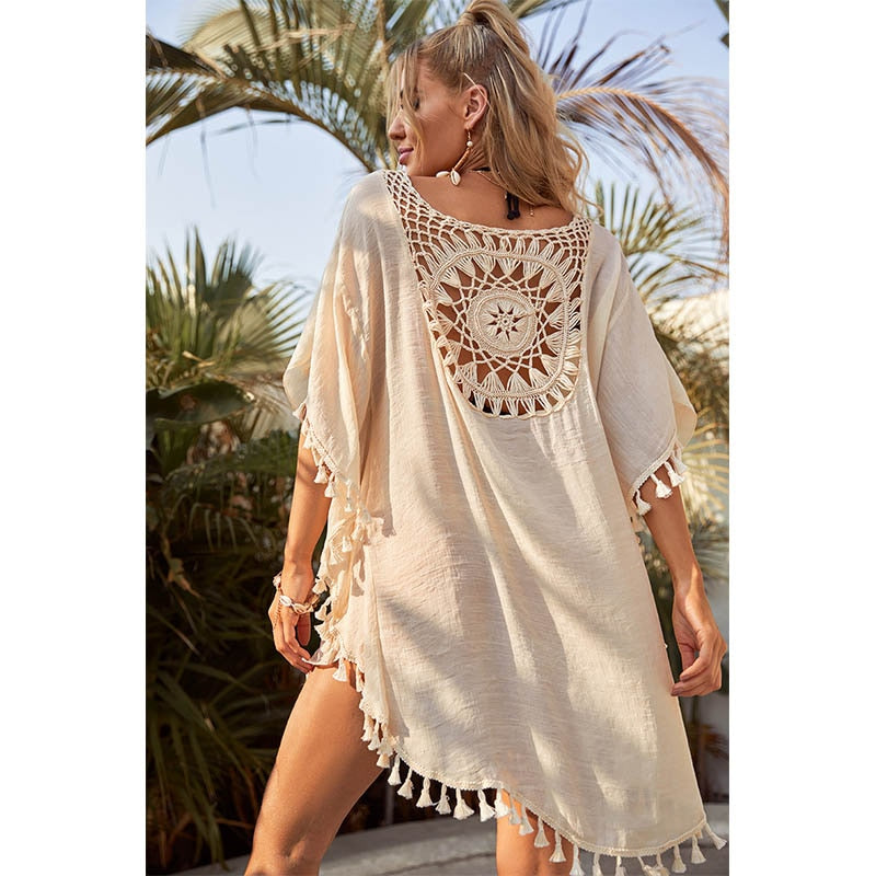 Tunika Plażowa z Ażurowym Dekoltem Boho