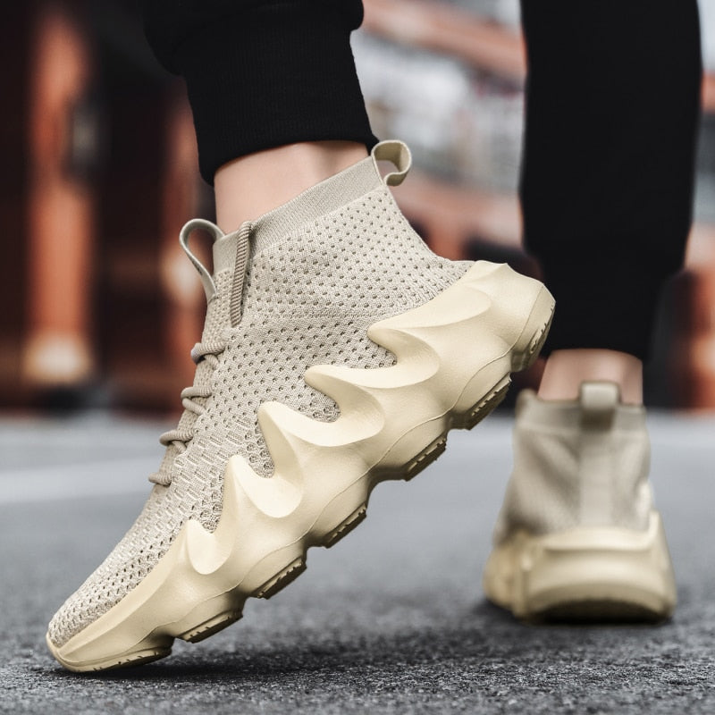 Sneakersy męskie z siateczki z dużą podeszwą