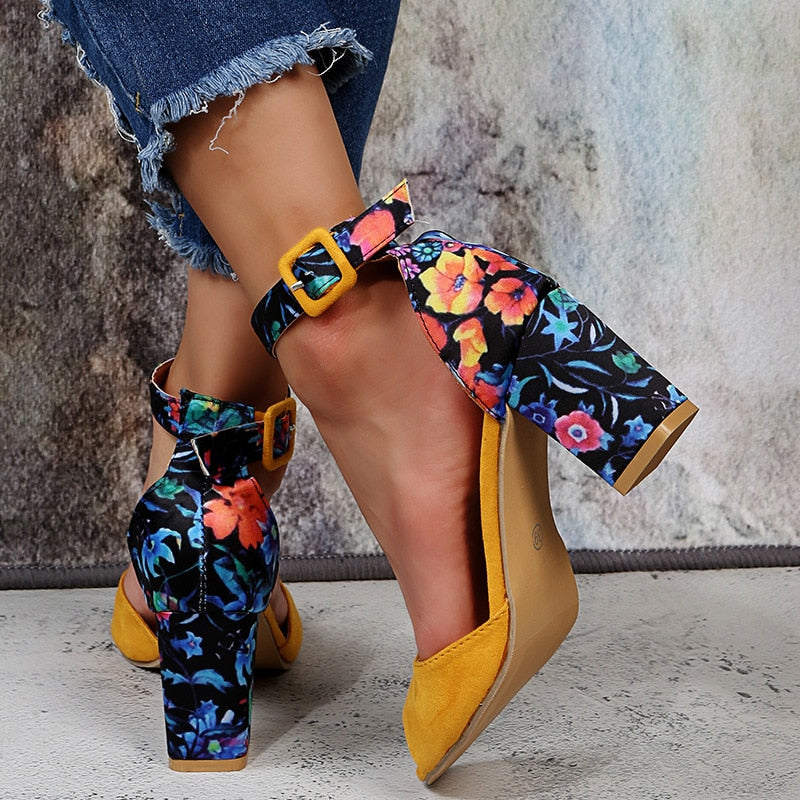 Buty na obcasie Floral
