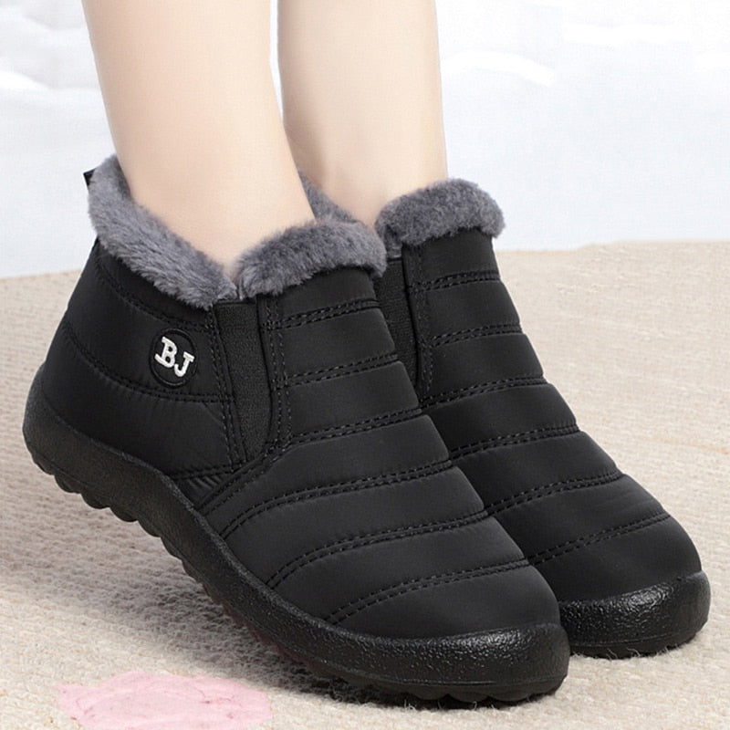 Damskie buty zimowe śniegowce z futerkiem