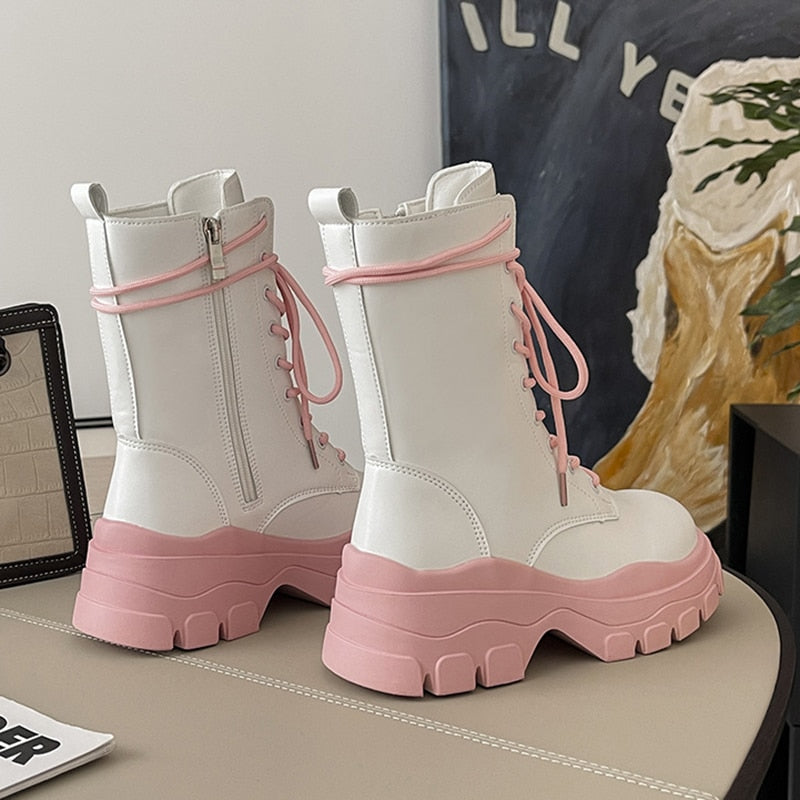 Damskie buty na platformie typu glany