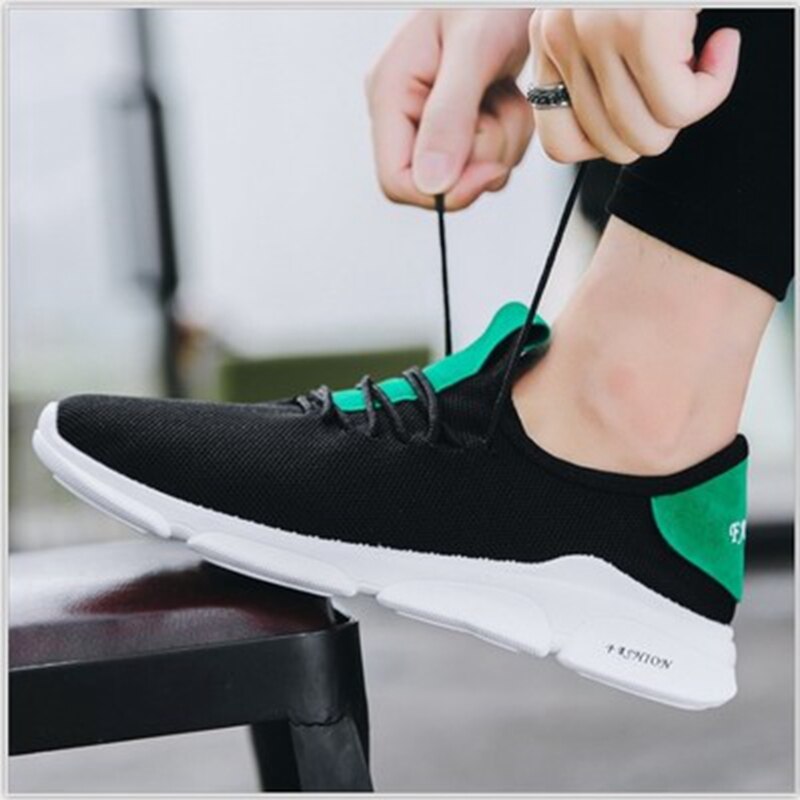 Męskie sportowe buty z oddychającą siateczką i elastyczną podeszwą