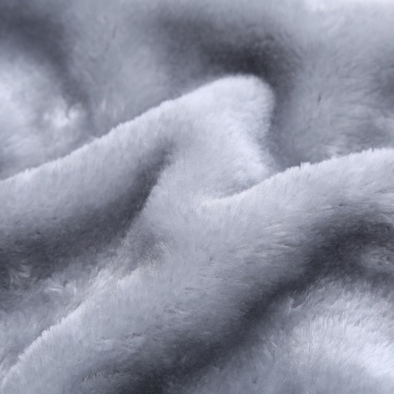 Męski ocieplany komplet dresowy z haftowanymi detalami