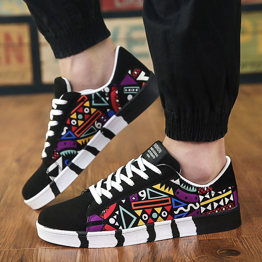 Męskie sneakersy z kolorowym wzorem azteckim i wygodną podeszwą