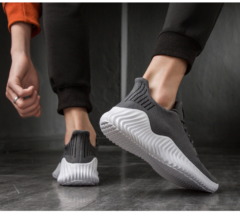 Męskie buty sneakersy sportowe z nowoczesnym designem i oddychającą siateczką